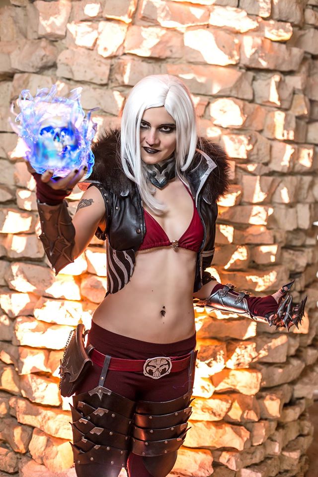 Necromancer Cosplay